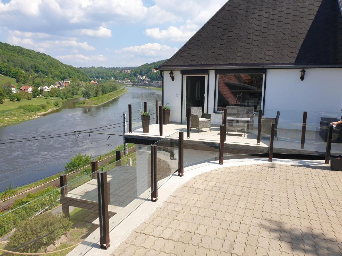 Saechsische-Schweiz-Ferienhaus-Wohnung-1-Mit-Elbblick-Sauna-Und-Kamin 쾨닉슈타인 안 데어 엘베 외부 사진